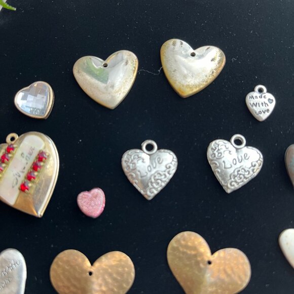 Vintage heart jewelry findings for craft projects - Picture 2 of 7